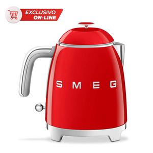 Hervidor Estándar Smeg 0.8 L Rojo